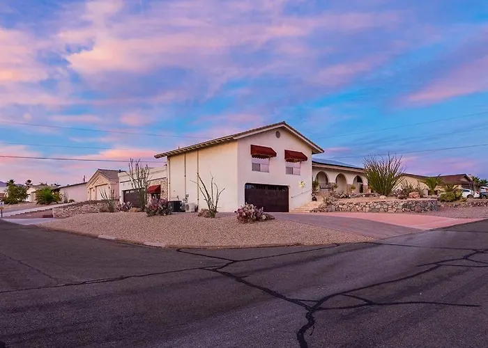 Pool Pool Table Fire Pit Game Holiday home Lake Havasu City